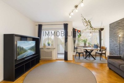 Modernisierte 4-Zimmer-Wohnung mit Loggia und Garage