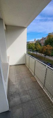 renovierte 2-Raum-Wohnung im Zentrum von Halle sucht Nachmieter