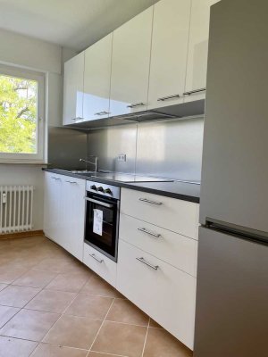 Ruhig gelegene 2 ZKB Balkon Wohnung mit separatem Raum