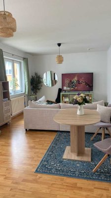 möblierte Wohnung zur Untervermietung 13.08 bis vorerst 31.11