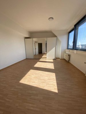 Wunderschöne 1-Zimmer-Wohnung in top Lage Stadtmitte zu vermieten