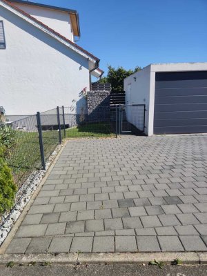 Stilvolle, sanierte 1,5-Raum-EG-Wohnung mit gehobener Innenausstattung in Ofterdingen