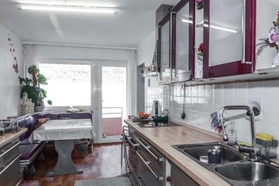 4-ZIMMERWOHNUNG MIT ZWEI BALKONEN IN OBERKOCHEN