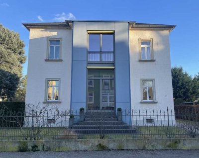 Stilvolle 4-Zimmer-Wohnung in Dresden Blasewitz