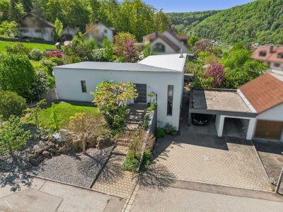 Einfamilienhaus mit Einliegerwohnung in Wellheim