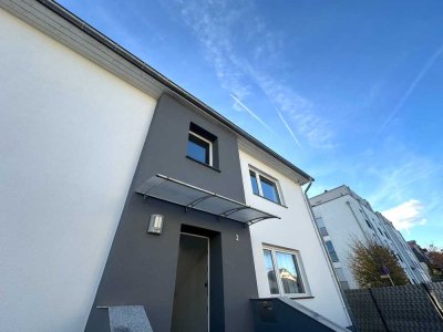 Provisionsfrei: Saniertes Mehrgenerationenhaus auf ca. 540 Qm Grundstück in Hofheim-Marxheim