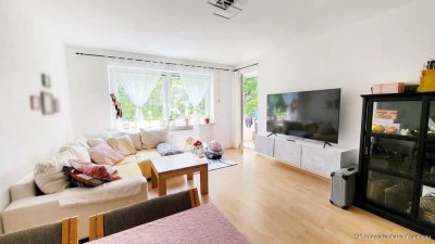 Schöne Wohnung in guter Lage! 
Renovierte 3 Zi.-Wohnung, zentrumsnah u. ruhig gelegen, inkl. Garage