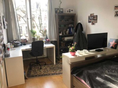 Helle 2-Zimmer-Wohnung im charmanten Frankenberger Viertel mit Küche, WG geeignet