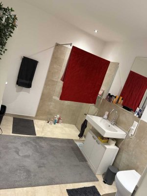 Helle 1-Zimmer-Wohnung in ruhiger Lage Hellern