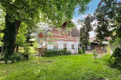 Kleines Häuschen im Grünen!