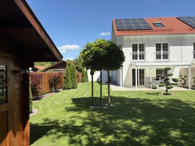 Perfekte! 5-Zimmer Doppelhaushälfte - Bj. 2022 mit PV-Anlage auf 500m² Grundstück