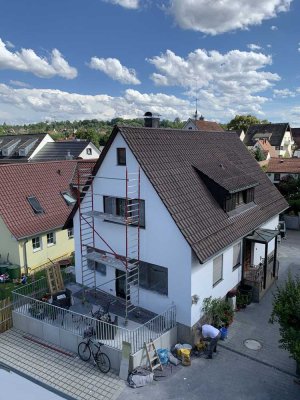 Wohnen mit Charakter: Modernes Einfamilienhaus in Zuffenhausen