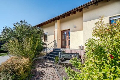 Natur trifft Komfort – gepflegtes Familienhaus mit Fernblick in Toplage von Grävenwiesbach