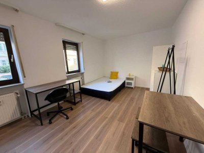 Kleine und feine vollmöblierte 1 Zimmerwohnung in zentraler Lage