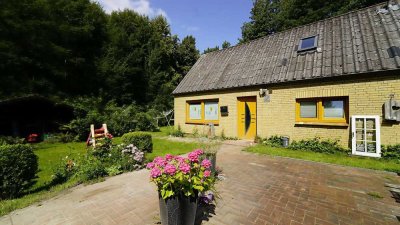 Charmantes Einfamilienhaus mit Sanierungsbedarf in ruhiger Lage von Husum