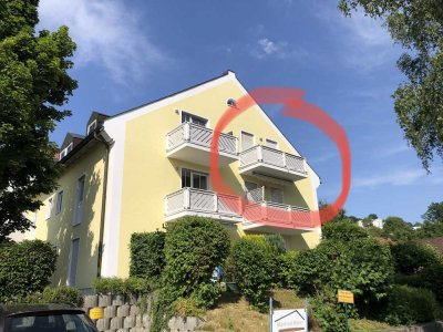 Charmante 1-Zimmer Dachgeschosswohnung, 2023 renoviert in Deggendorf