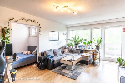 Feine Sache! Mit Balkon, Schlafnische und Küche! TG-Stellplatz!
