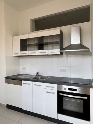 Maklerfrei, moderne, sanierte, ruhige Altbauwohnung mit Parkblick zum Soforteinzug