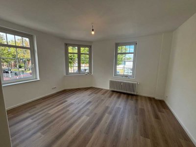 Renovierte, helle Wohnung in zentraler Lage