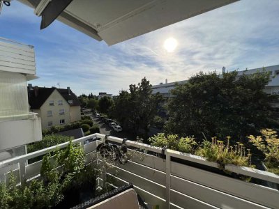 Geschmackvolle Wohnung mit zwei Zimmern, WG geeignet, sowie Balkon und Einbauküche in Heilbronn