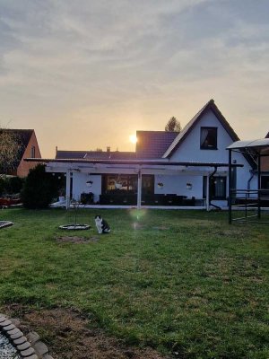 Saniertes Einfamilienhaus in ruhiger Waldrandlage