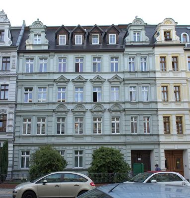 Schöne 2 Zimmerwohnung mit offener Küche und Balkon in bevorzugter Wohnlage!