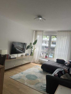 Exklusive 2-Zimmer-Wohnung mit Balkon in Köln-Braunsfeld