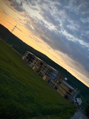 4 Zimmerwohnung mit Fernblick + PV-Anlage im "Wohnprojekt-Bermbach" Besichtigung: 14.09. 11:00 Uhr