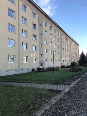 Helle und sonnige 2-Zimmer-Wohnung mit Balkon in Großenhain!