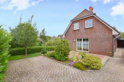 Laboe: Charmantes Haus mit 3 Zimmern, Stellplatz und Süd/ West Terrasse!