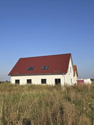 Neue Doppelhaushälfte mit 4 Zimmern in Silstedt