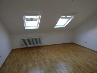 Schöne, gut geschnittene 2,5-Zimmer-Wohnung