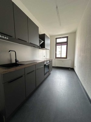 2-Raum Wohnung mit Einbauküche & Dusche