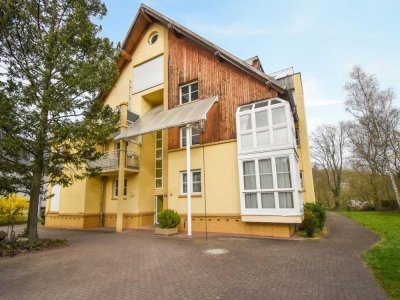 Seltene Gelegenheit: 2-Zimmer-Wohnung mit Saalezugang in Toplage Kröllwitz