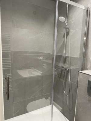 Helle, frisch sanierte 1-Zimmer Wohnung  in Köln Nippes, Erstbezug