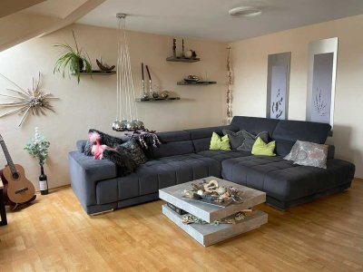 Charmante Dachgeschosswohnung mit erstklassigem Wohnkomfort.