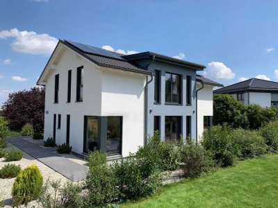 BAUEN SIE SICH IHR GLÜCKLICHES FAMILIENLEBEN - BAUEN SIE IHR EIGENES HAUS! TELEFON: 01714863595