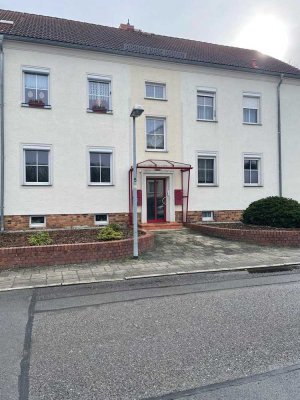 Helle 3- Raum- Wohnung mit Garage  in ruhiger Lage von Ruhland  für Selbstnutzer und Kapitalanleger