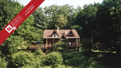 Alles außer gewöhnlich! Villa im Chaletstil mitten im Pfälzer Wald