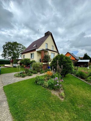 Beliebte Wohnlage und unverbauter Blick in die Natur !!!