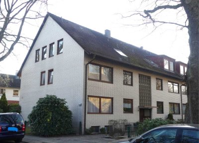Helle 3 ZW im DG mit Balkon in Hamburg-Bramfeld zu verkaufen!