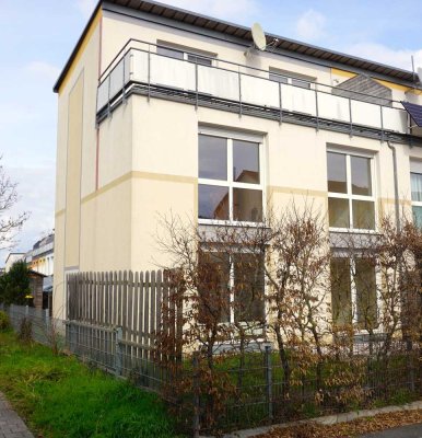 Familienglück mit Energieeffizienzklasse B:  REH in Zirndorf / Haus kaufen