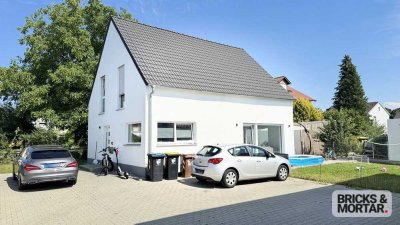 Neuwertiges EFH in Schwabmünchen zur Kapitalanlage
