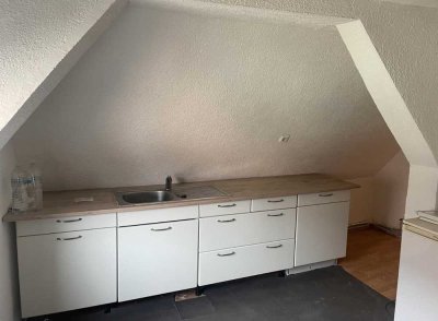 Dachgeschosswohnung im Zentrum von Kirchheim