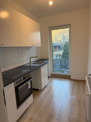 sonnige 4 Zimmerwohnung in Altglienicke