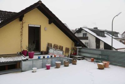 Schöne, geräumige zwei Zimmer Dachgeschosswohnung in Rohrbach an der Ilm