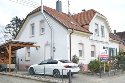 +++ AVERNET - IN RUHIGER LAGE - DOPPELHAUSHÄLFTE MIT CHARME IN WYHLEN +++