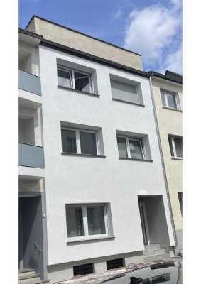 3 Zimmer Wohnung mit Einbauküche in Paderborn (WG geeignet, 3 Bäder)