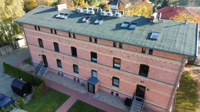 Moderne 2 Zimmer Wohnung am Schloss Diedersdorf zu vermieten