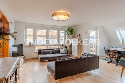 Modernes Wohnen auf zwei Ebenen – ETW mit Balkon, Dachterrasse und Doppelgarage
